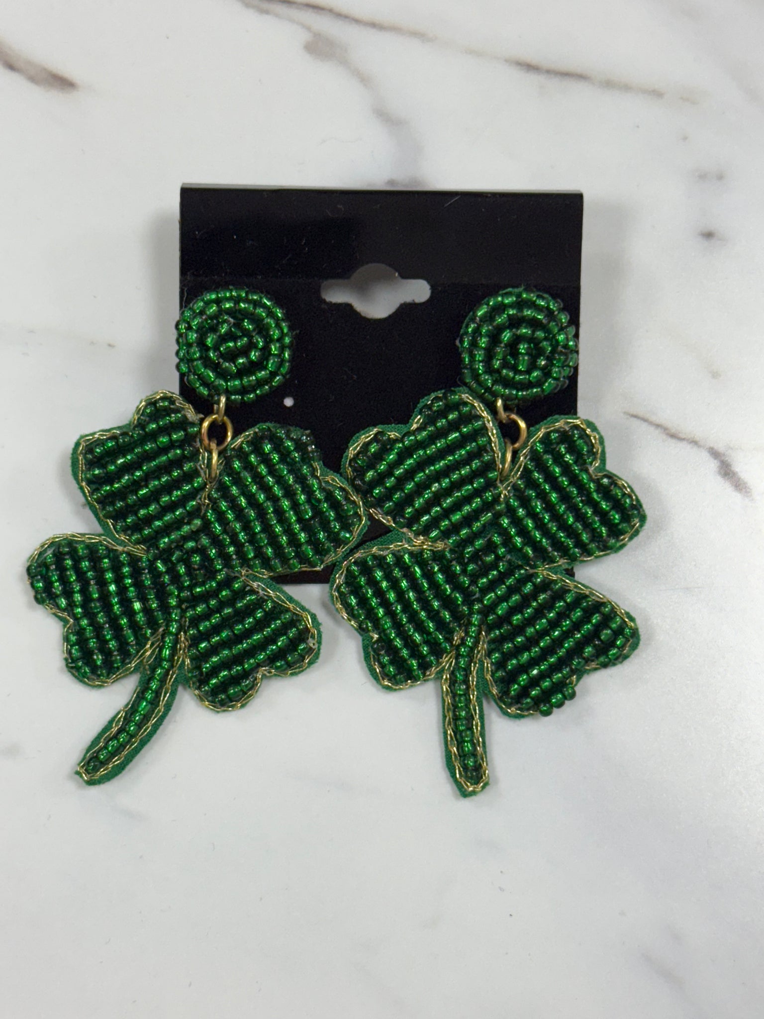 Clover beaded earrings