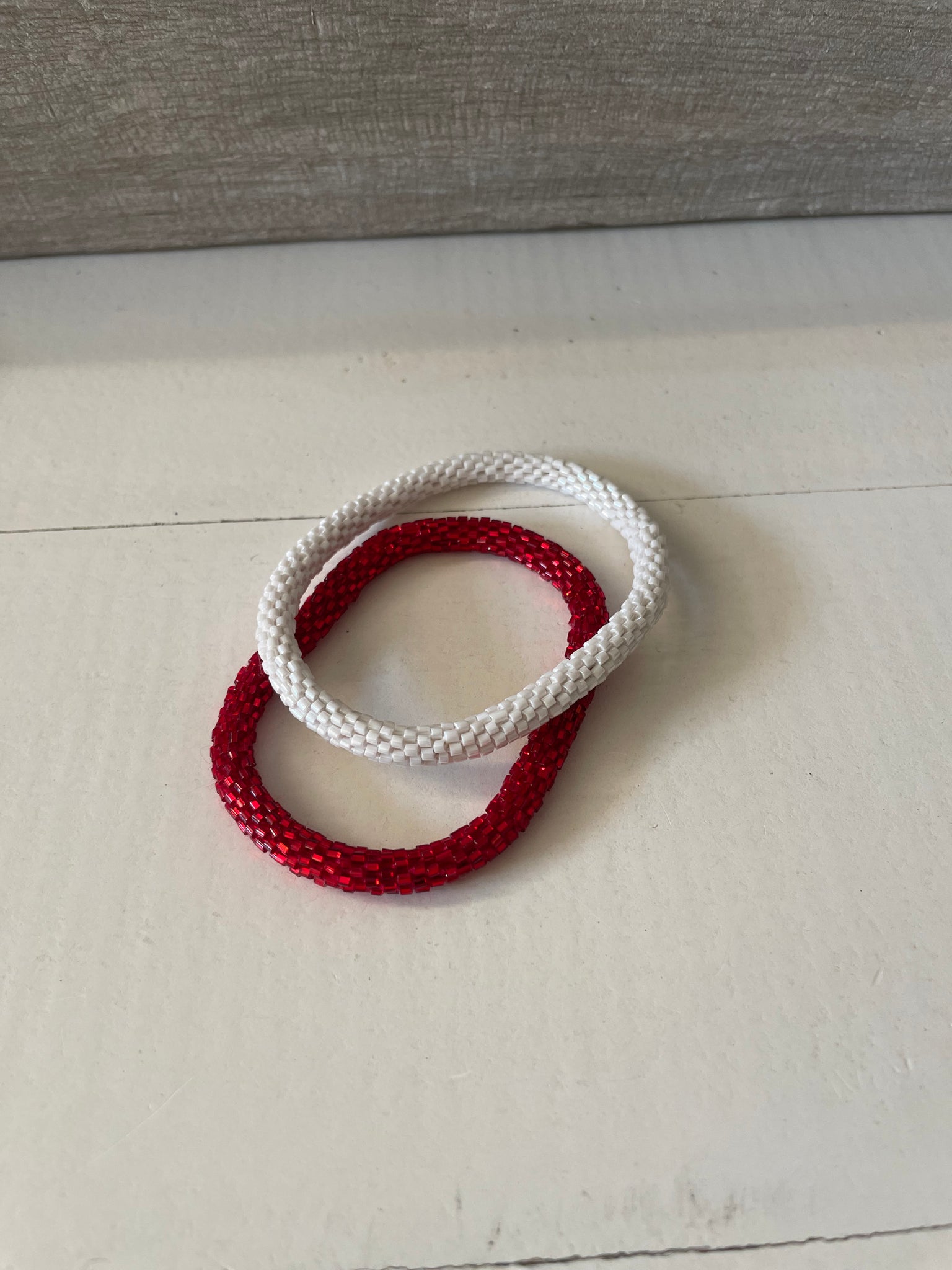 Nepal roll on bracelets Red