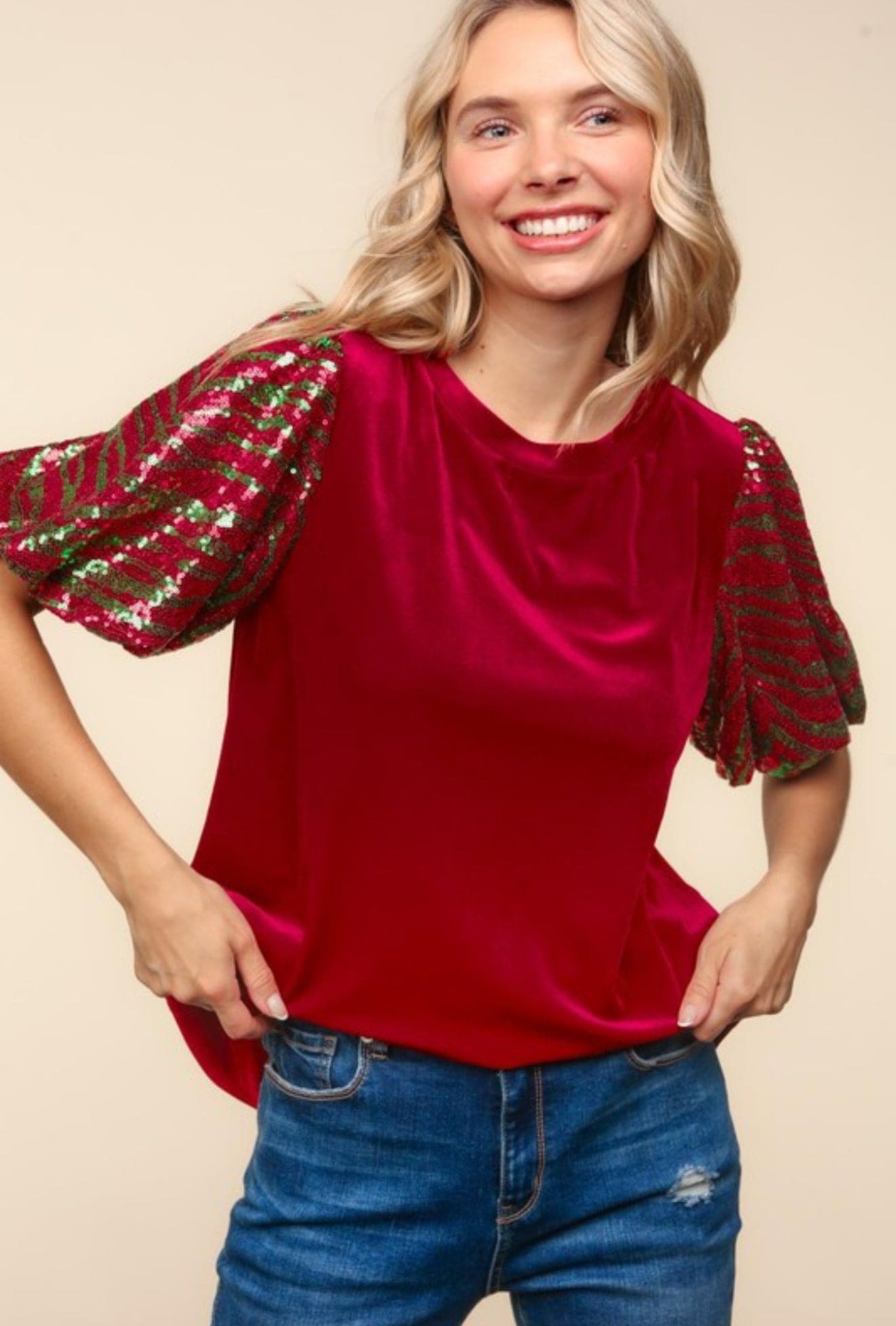 Velvet sequin bubble short sleeve top